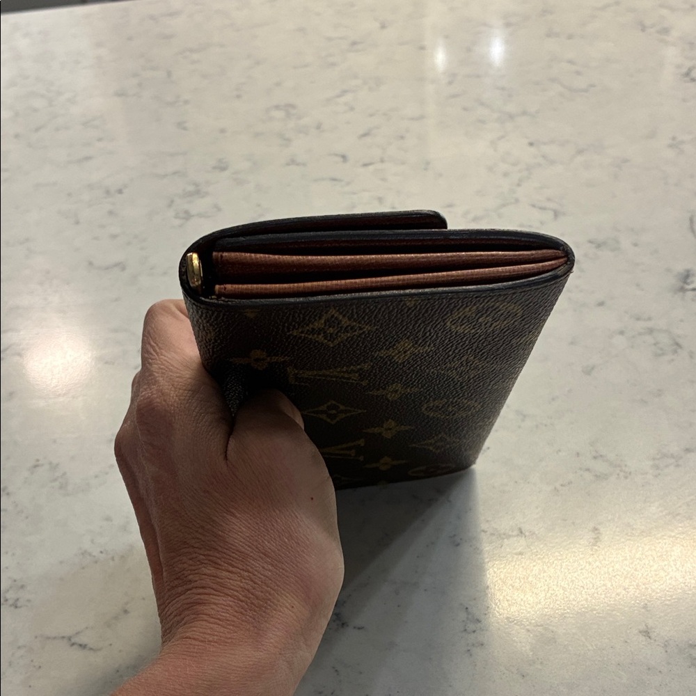 Louis Vuitton Dark Brown Monogram Sarah Wallet - Picture 6 of 7
